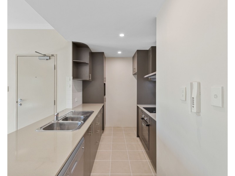 4/53 The Parkway, Ellenbrook WA 6069