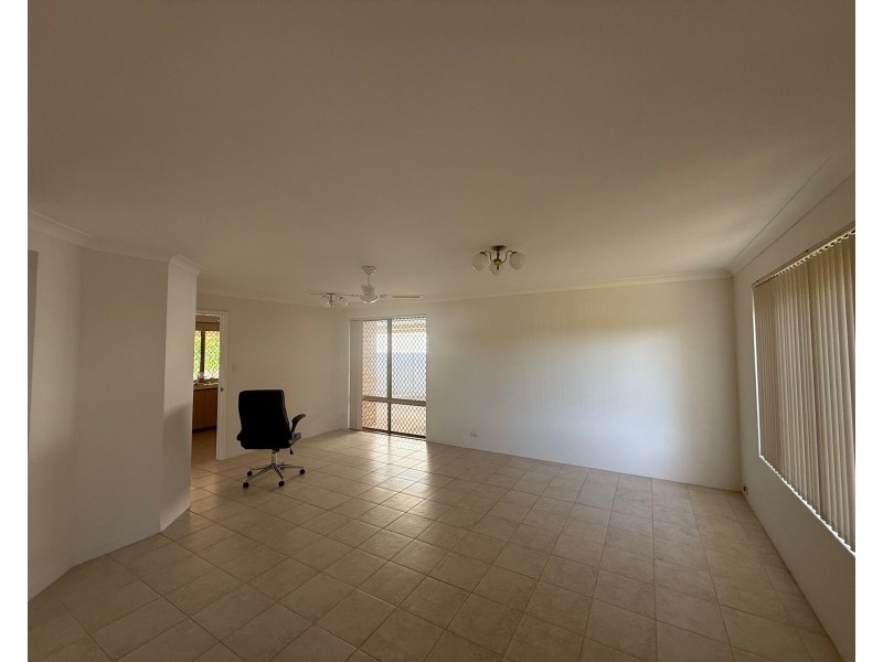 5 AZELIA STREET, Alexander Heights WA 6064