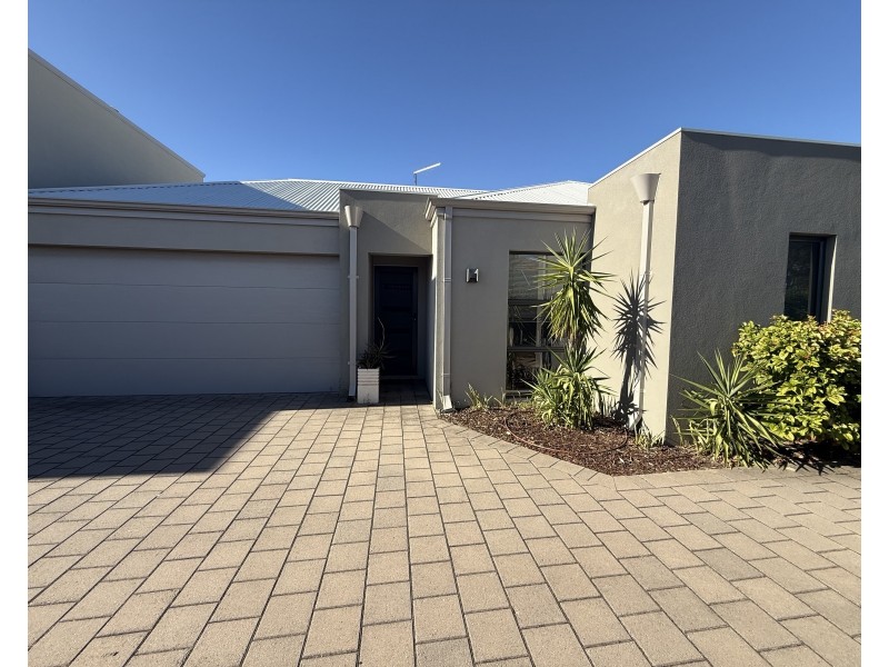 13B Newbury Street, Balga WA 6061