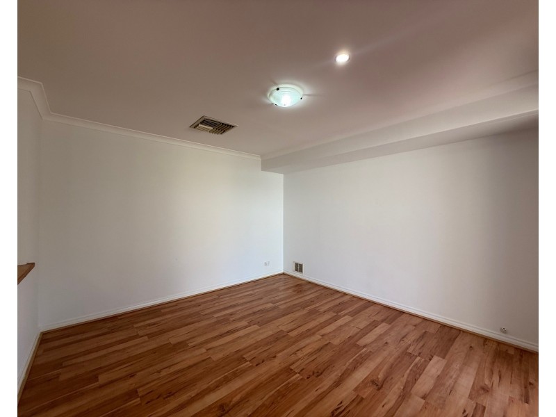 10 Moose Close, Beechboro WA 6063