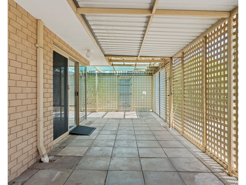 6 Whitney Place, Alexander Heights WA 6064