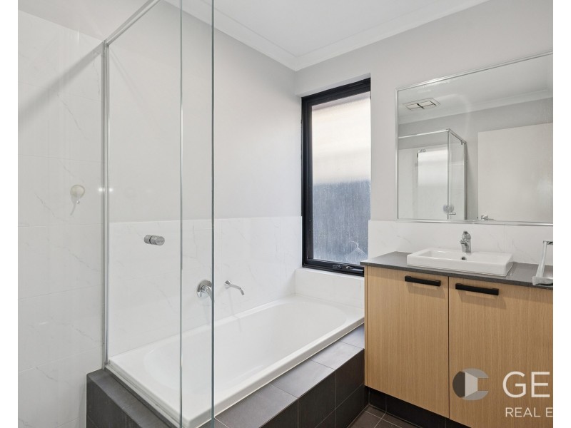 29 Allardice Road, Midvale WA 6056