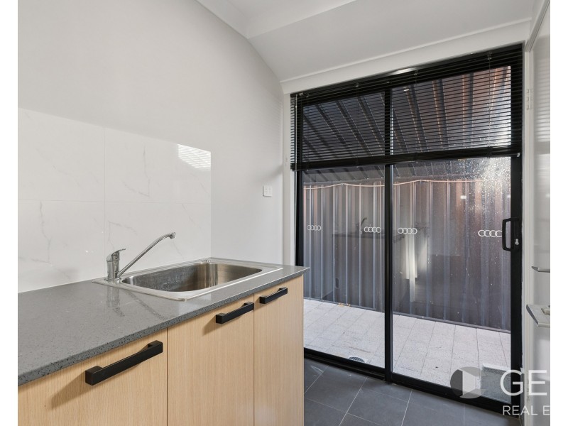 29 Allardice Road, Midvale WA 6056