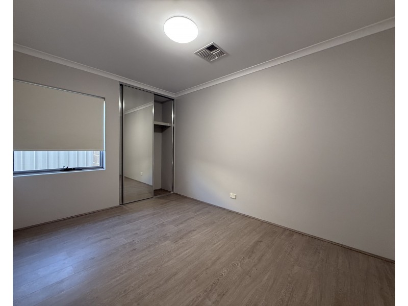 12 Pardillo Way, Caversham WA 6055