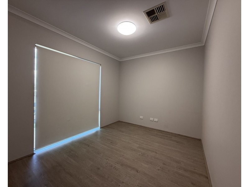 12 Pardillo Way, Caversham WA 6055