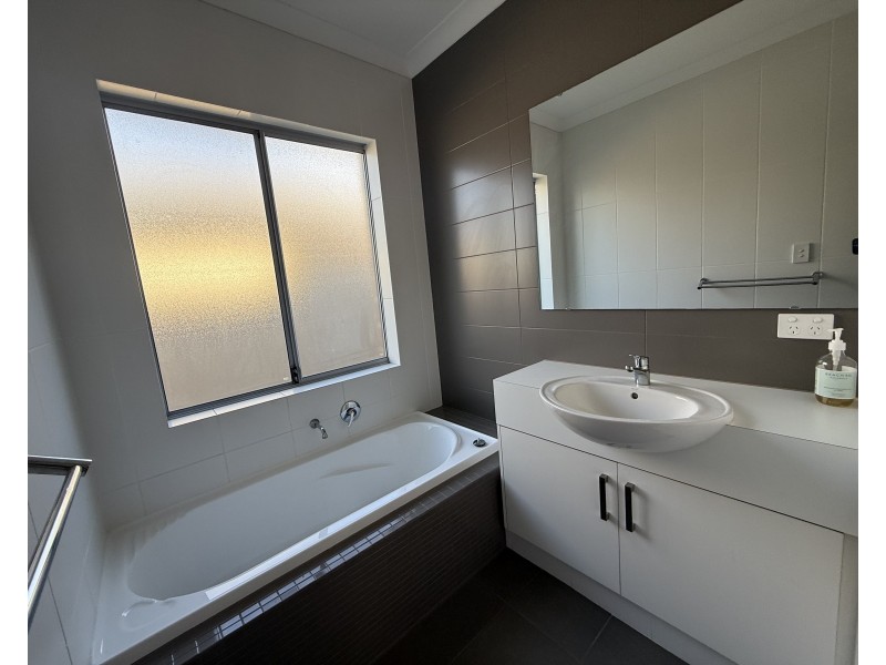 12 Pardillo Way, Caversham WA 6055