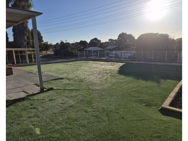 32 Wintersweet Ramble, Mirrabooka WA 6061