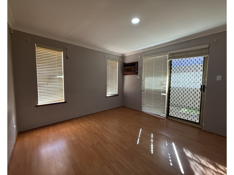41 ROSEWOOD CRESCENT, Dianella WA 6059