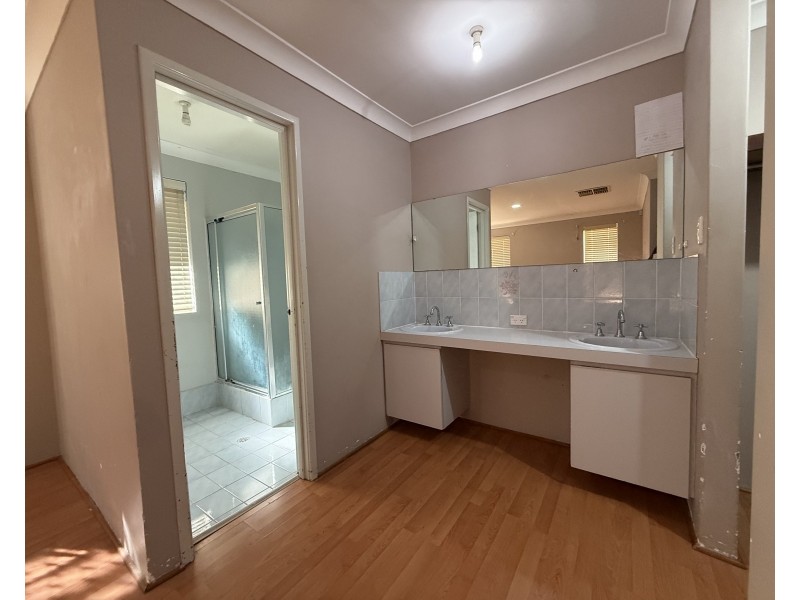 41 ROSEWOOD CRESCENT, Dianella WA 6059