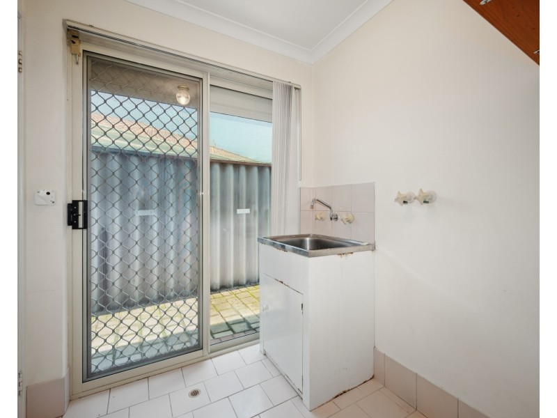 6 Zeil Court, Alexander Heights WA 6064