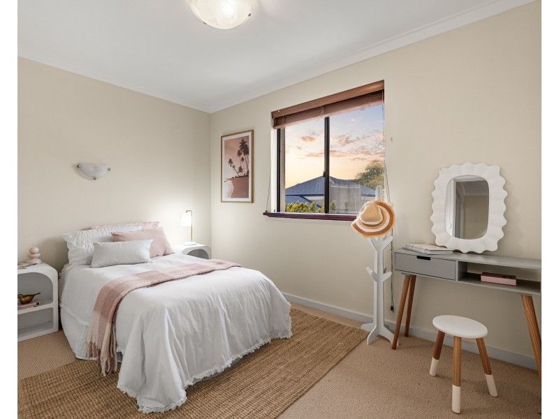 1/19 Ridge Street, South Perth WA 6151