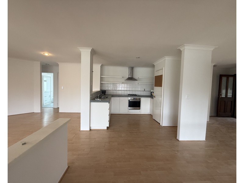 105 Giralia Parkway, Ballajura WA 6066