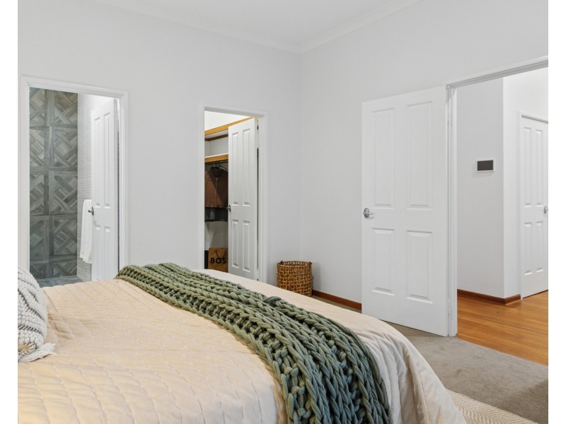 4B Alexander Street, Wembley WA 6014