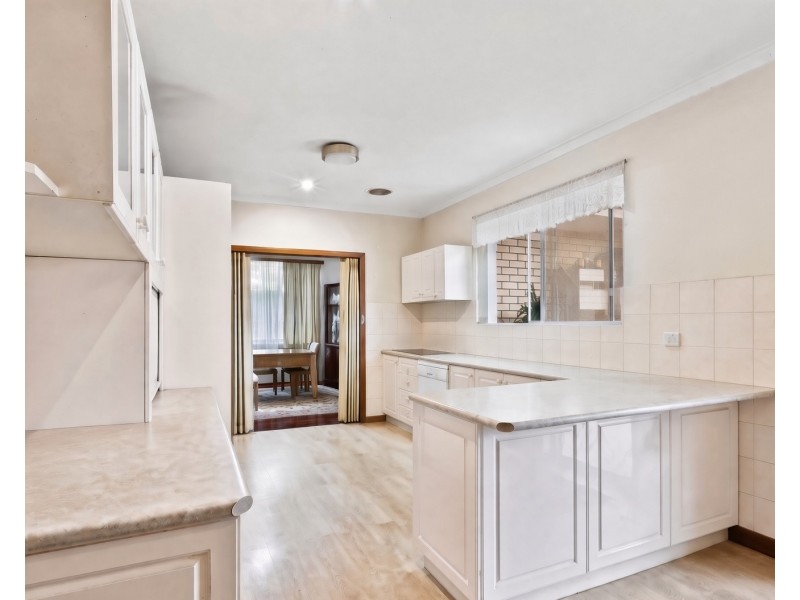 34 Evandale Road, Darch WA 6065