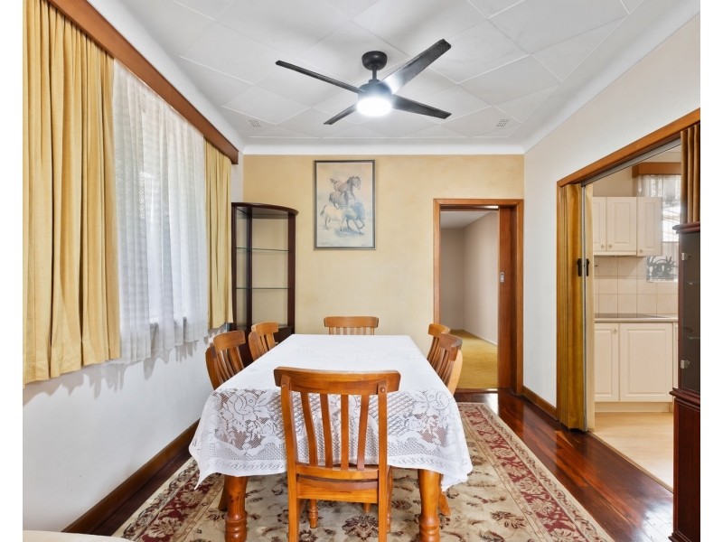 34 Evandale Road, Darch WA 6065