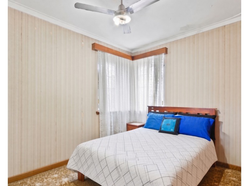 34 Evandale Road, Darch WA 6065