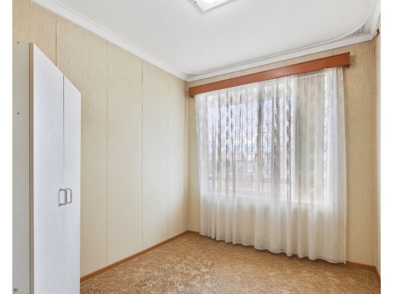 34 Evandale Road, Darch WA 6065