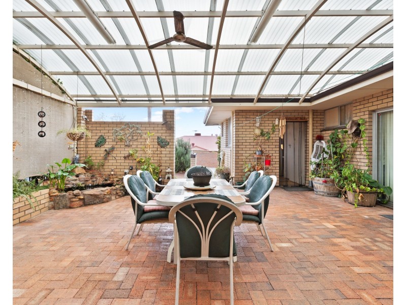 34 Evandale Road, Darch WA 6065