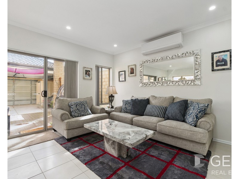 23 Doncaster Grange, Butler WA 6036