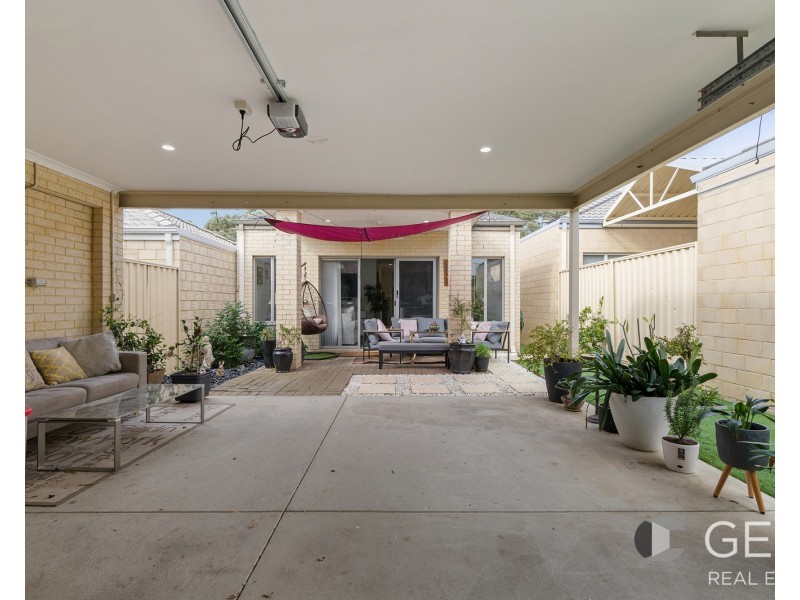 23 Doncaster Grange, Butler WA 6036