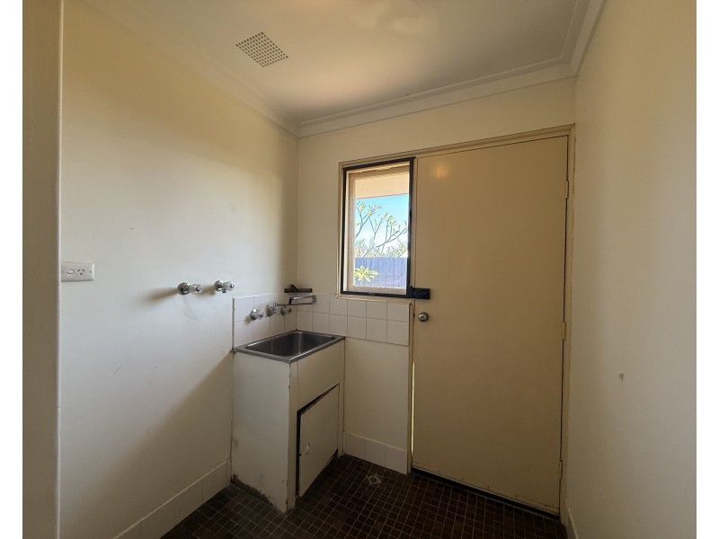 48 Blaxland Way, Padbury WA 6025
