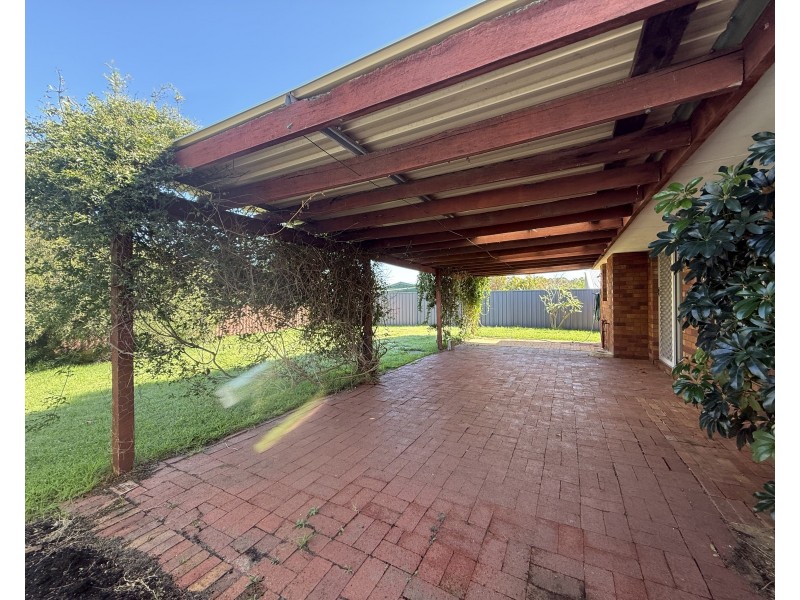 48 Blaxland Way, Padbury WA 6025