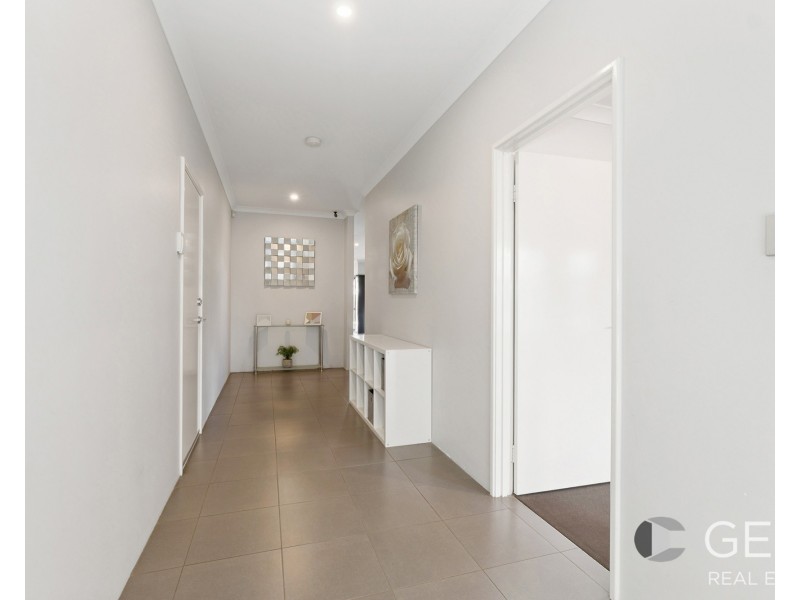 17 Mirrool Way, Ellenbrook WA 6069