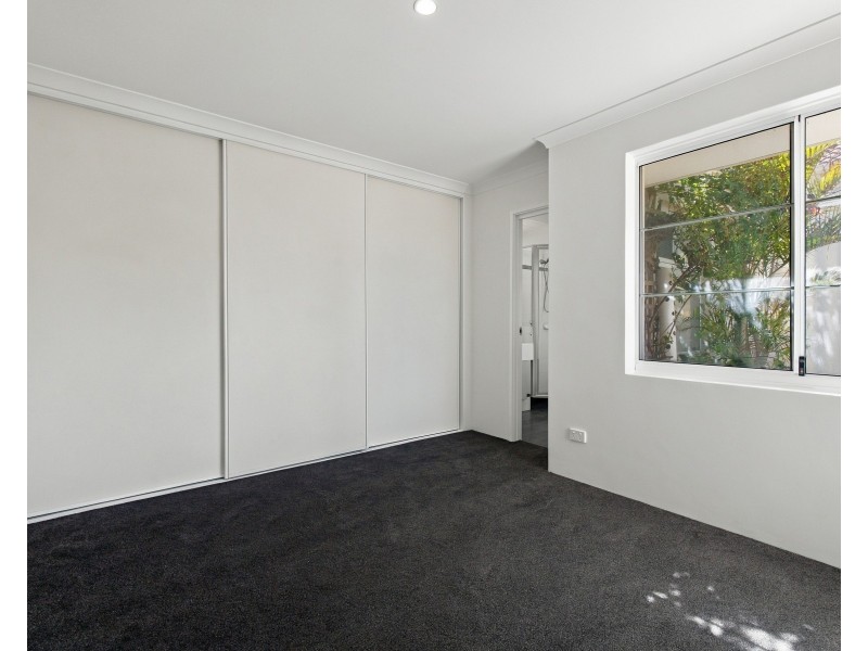 13 Myimbar Way, Nollamara WA 6061