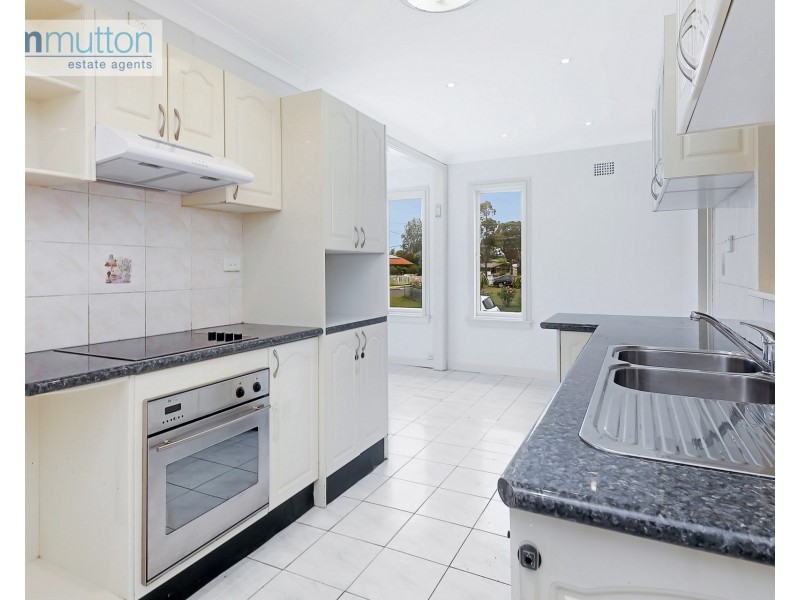 54 Williamson Cres, Warwick Farm NSW 2170