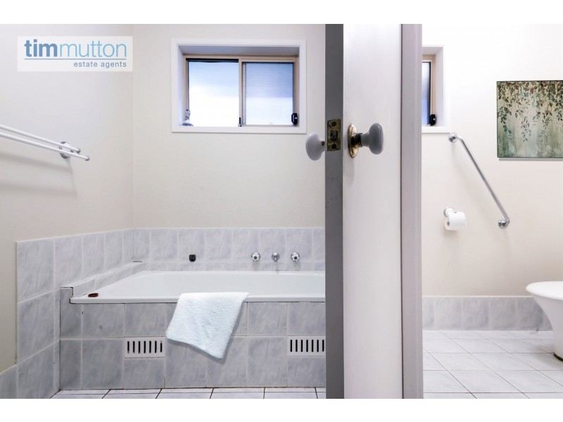 Unit 6/141 Lambeth St, Picnic Point NSW 2213