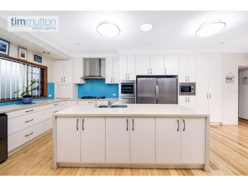 31 Edward St, Kingsgrove NSW 2208