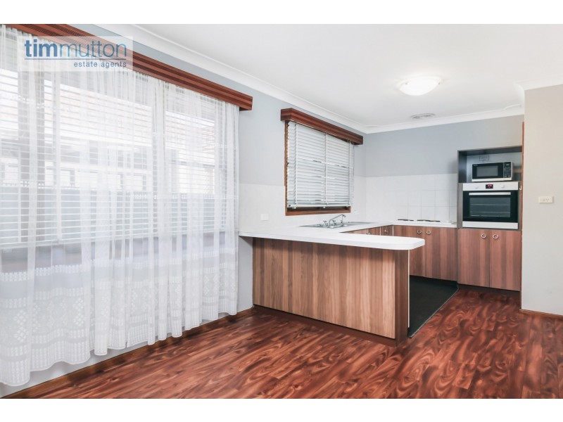 710 Henry Lawson Dr, East Hills NSW 2213