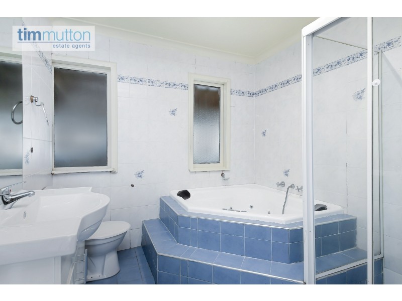 54 Williamson Cres, Warwick Farm NSW 2170