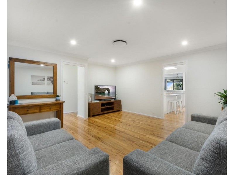 33 Macleay St, Bradbury NSW 2560