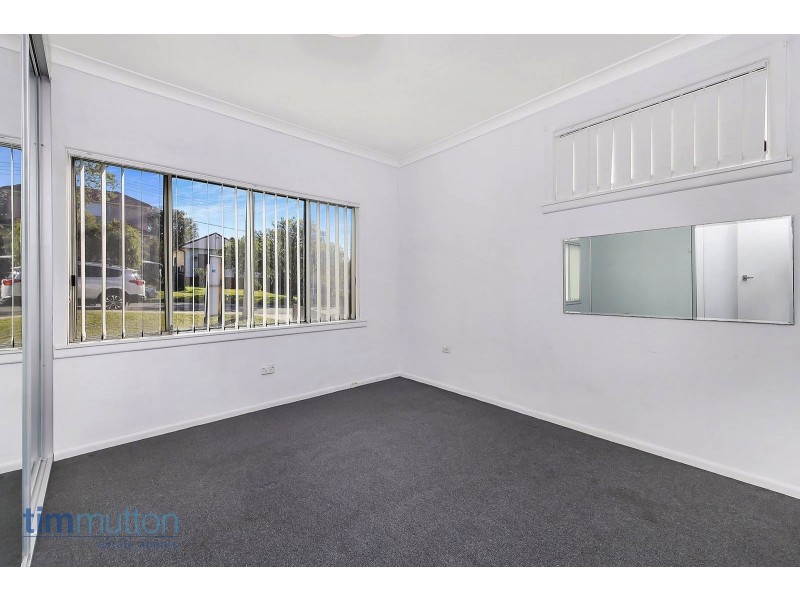 15 Queensbury Road, Padstow Heights NSW 2211