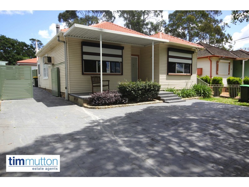 54 Eastern Avenue, Panania NSW 2213