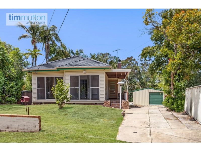 51 Brockman Ave, Revesby Heights NSW 2212