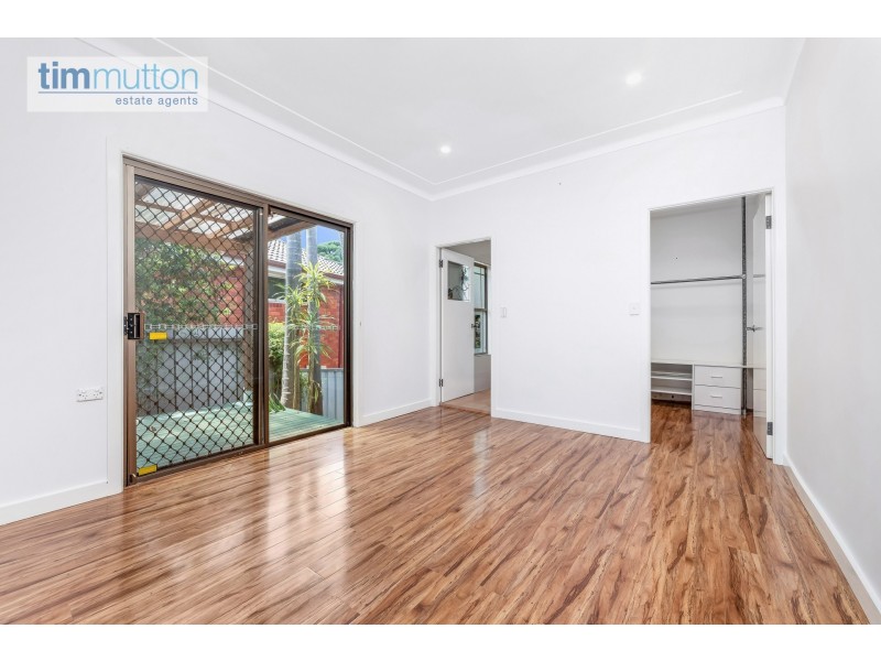 51 Brockman Ave, Revesby Heights NSW 2212