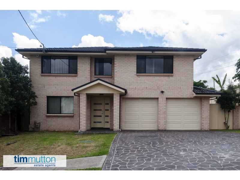 2B Nolan Pl, Seven Hills NSW 2147