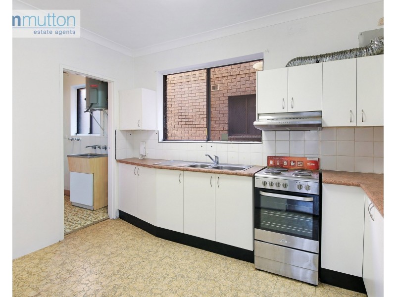 Unit 3/90 Copeland St, Liverpool NSW 2170