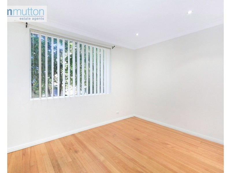 Unit 3/90 Copeland St, Liverpool NSW 2170