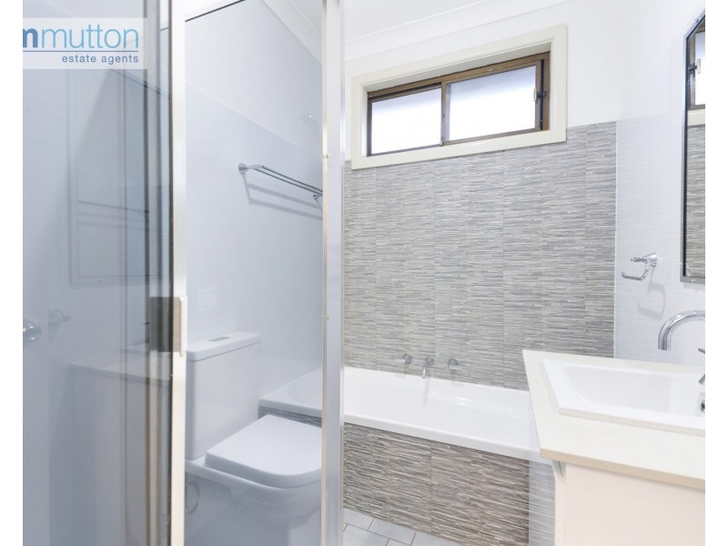 166 Davies Rd, Padstow NSW 2211