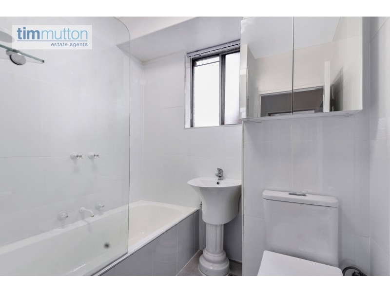 Unit 9/22 Speed St, Liverpool NSW 2170
