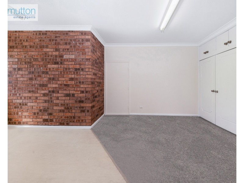 1/2 Hall Cres, Padstow NSW 2211