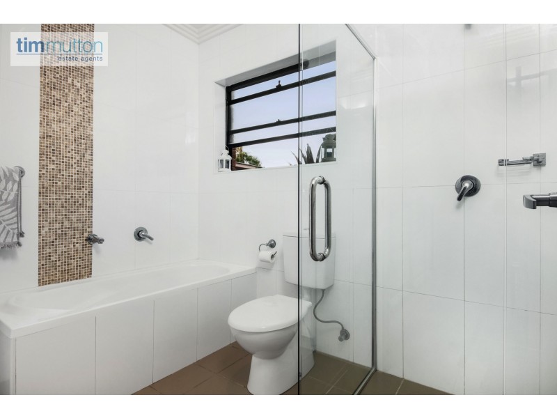 38 Anne St, Revesby NSW 2212