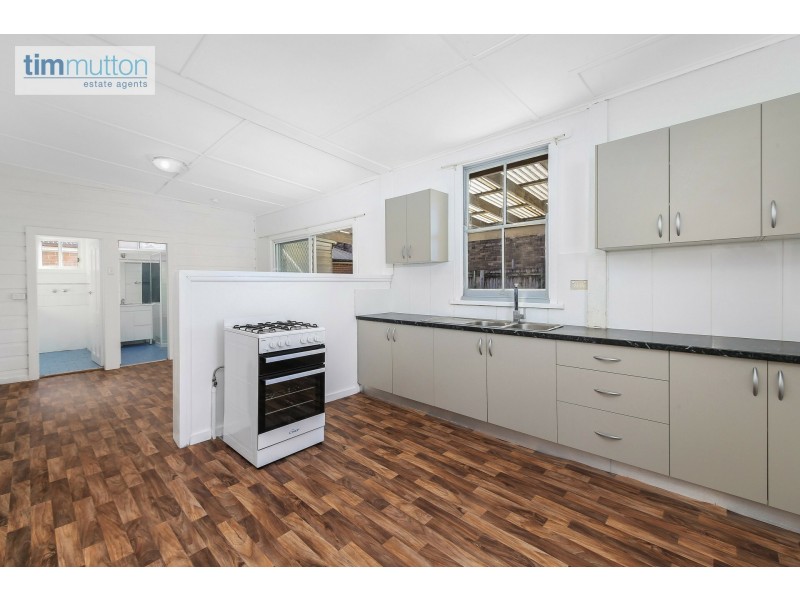 24 Wentworth St, Birrong NSW 2143