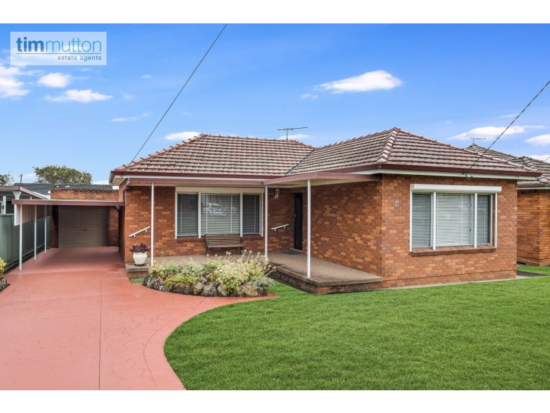 8 Drake St, Panania NSW 2213