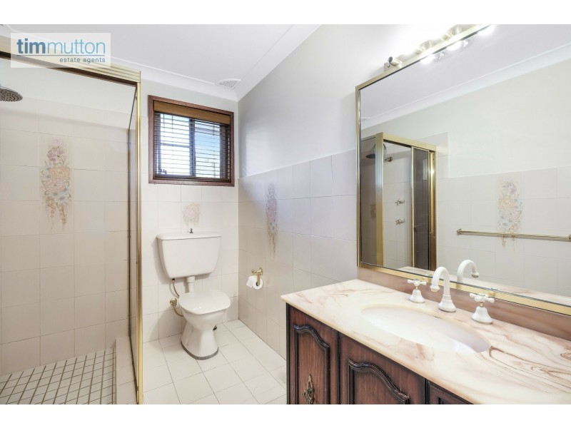 7 Links Ave, Milperra NSW 2214