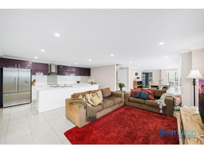 13 Enright St, East Hills NSW 2213