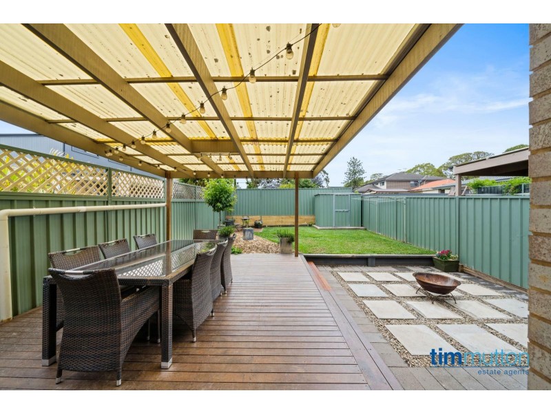 13 Enright St, East Hills NSW 2213